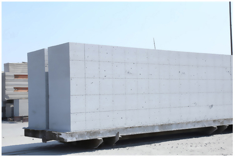 兴海加气块 加气砌块 轻质砖气孔结构及其影响因素